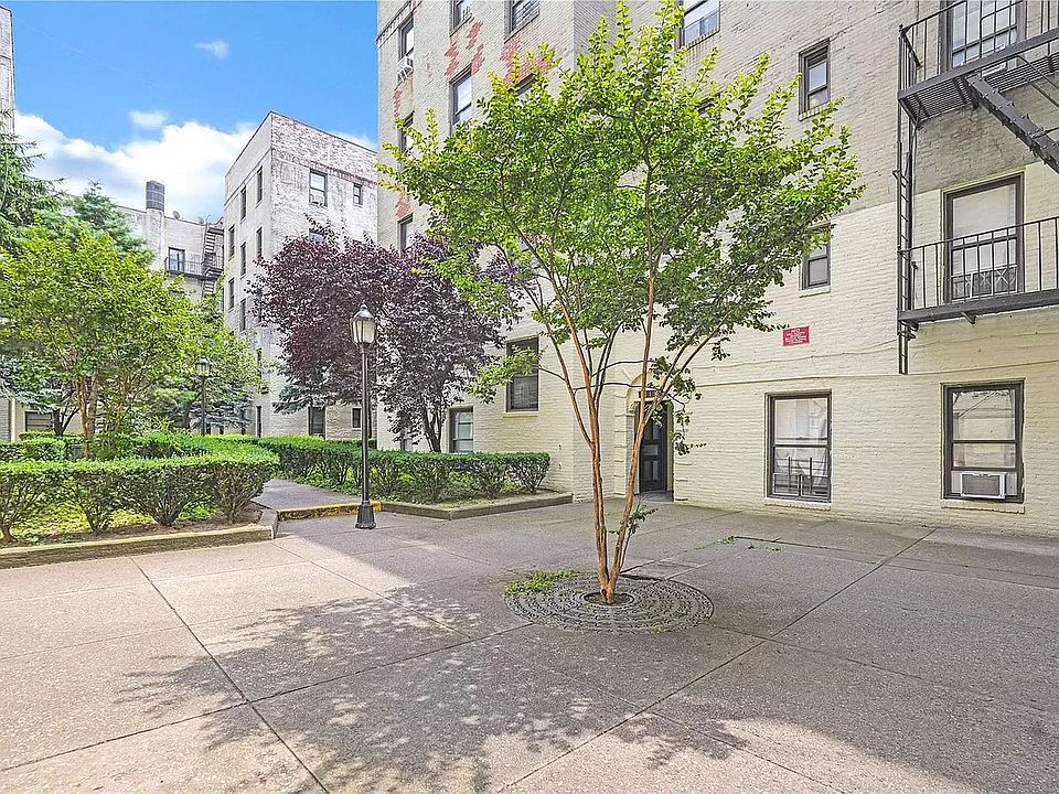 1st image of 21-15 33rd St APT 4G