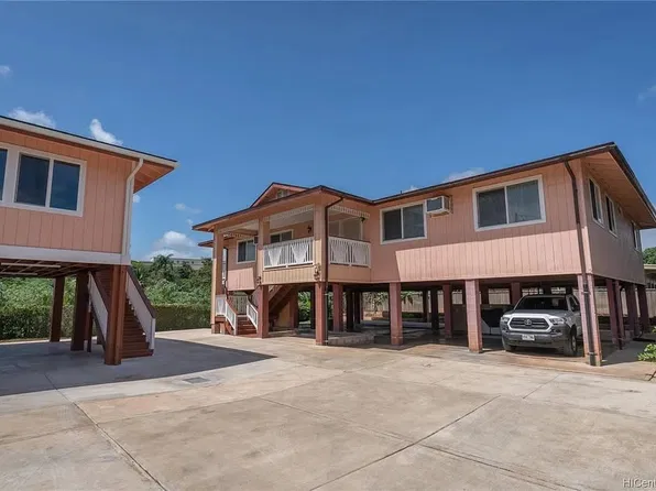 94-223 Makamaka Pl APT C, Waipahu, HI 96797