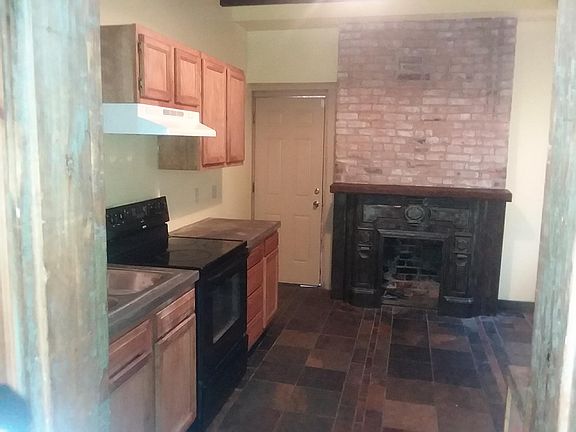 3rd image of 1610 Hughes St #2