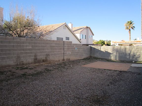 2nd image of 6433 Mountain Mesa Ave