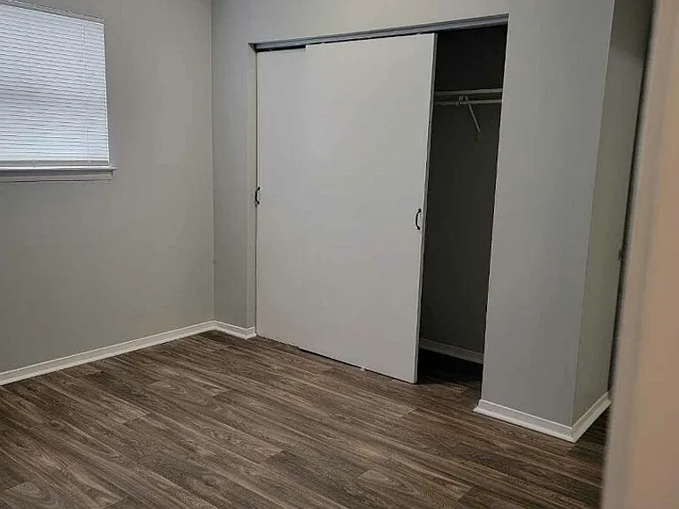 101 Abby Ln — Photo 15