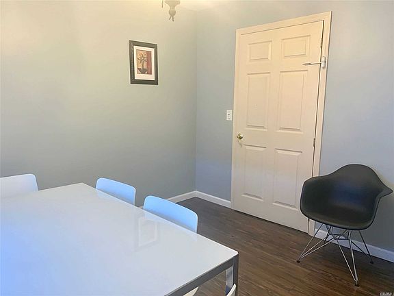 3rd image of 100 N Corona Ave