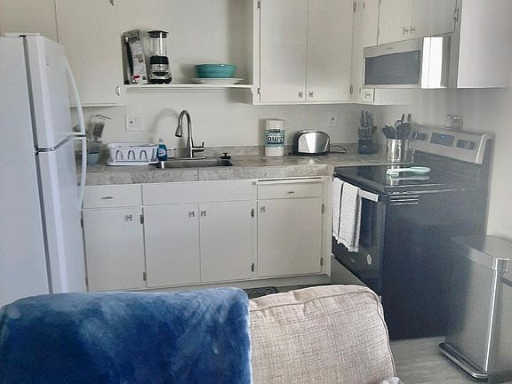 5th image of 981 Bonita Ave Unit 20