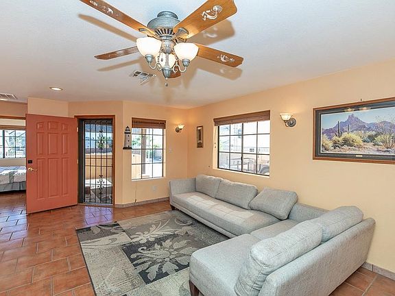 2nd image of 10330 S Summer Ave