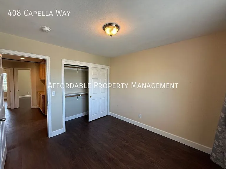 408 Capella Way — Photo 23