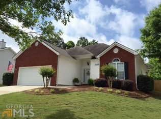 2 Grier Ln, Newnan, GA