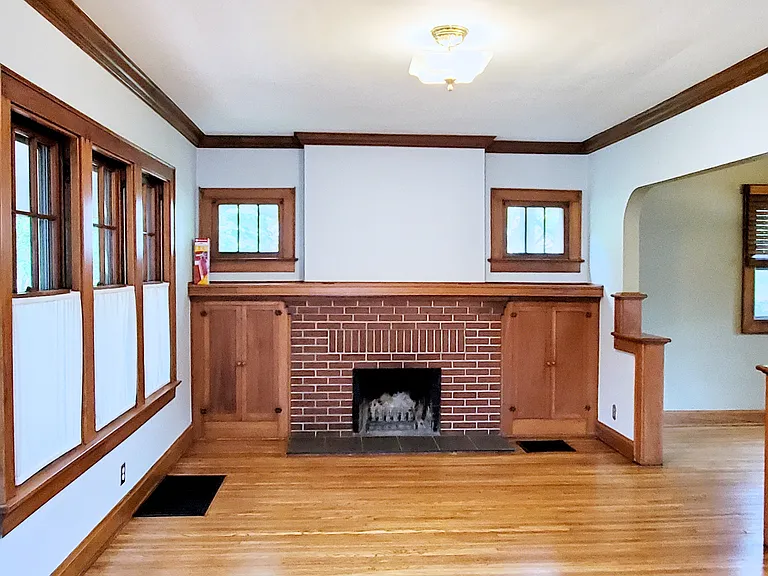 131 Glenmont Ave — Photo 13