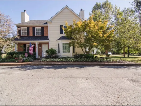 1256 Carriage Park Dr, Franklin, TN 37064