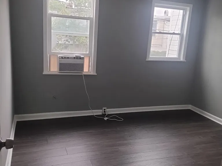 3431 Leverton Ave — Photo 6