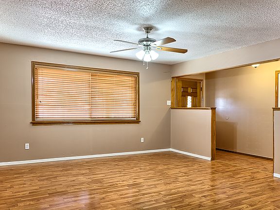 3rd image of 3417 Sunnyside Ave