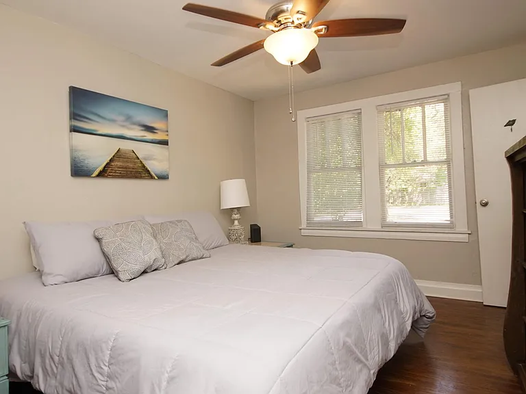 37 Magnolia Ave — Photo 31