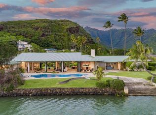 5949D Kalanianaole Hwy, Honolulu, HI 96821