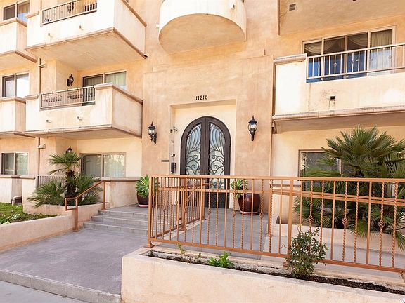 2nd image of 11218 Camarillo St APT 403