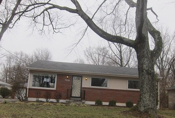 2nd image of 3807 Breckenridge Ln