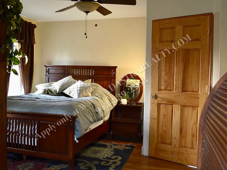 4005 Genessee St — Photo 13