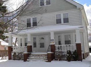 10114 Burton Ave, Bratenahl, OH