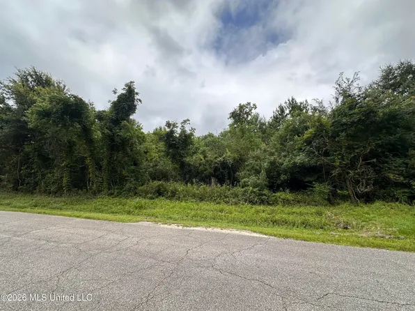 Forrest Ave, Bay Saint Louis, MS 39520
