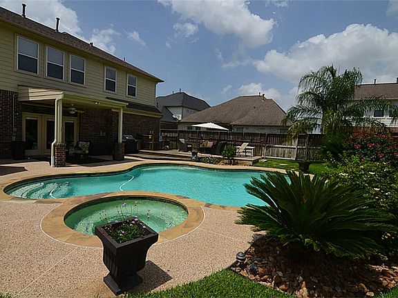 Great party backyard, home is located minutes from Hwy 290 and Hwy 99. Coming soon- also minutes away is Memorial Herman hospital! Cracker Barrel, Gringos and more located close by.