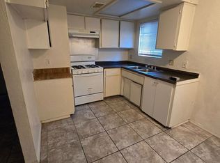 815 34th St #A-D, Paso Robles, CA 93446