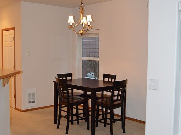 3rd image of 10594 NE Kingston Meadow Cir