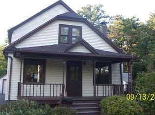 72 Dorothy Rd, Bristol, CT 06010