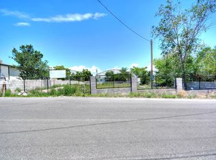 3012 Snipes Rd SW, Albuquerque, NM 87121