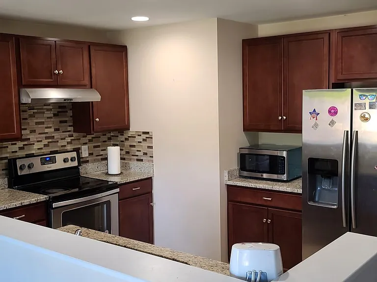 1036 Autumn Crest Ln — Photo 10