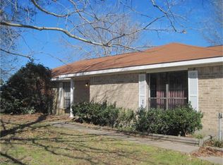 20 Valley Dr, Coldspring, TX 77331