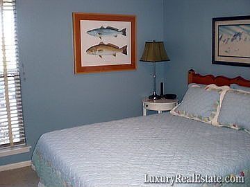3rd image of 42 Blue Heron Dr