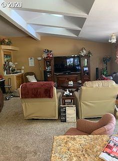 4th image of 5705 NE 124th St