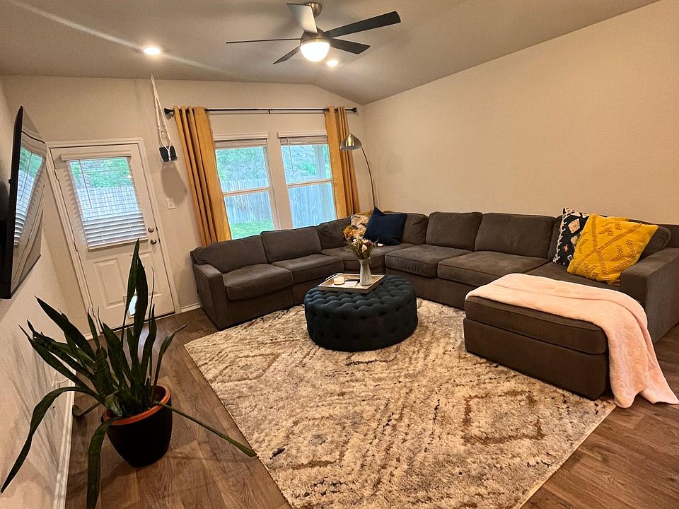 6618 Greensleeves, San Antonio, TX 78252 Zillow