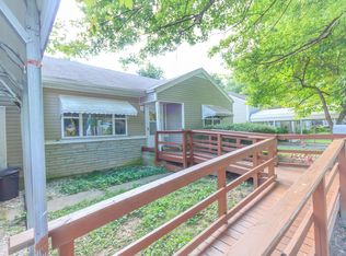 1832 S Kimbrough Ave, Springfield, MO 65807