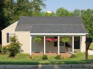 221 Pine St, Greer, SC 29650