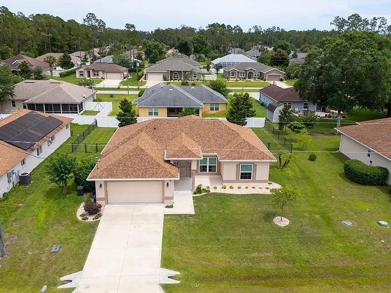 35 Edge Ln — Photo 4