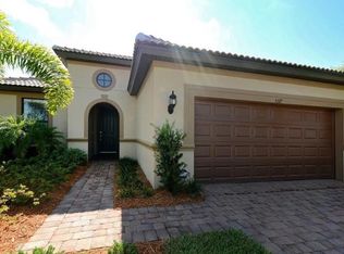 5317 Sundew Dr, Sarasota, FL 34238
