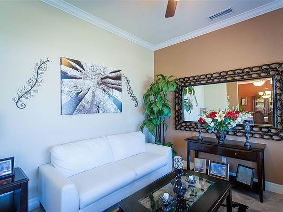3rd image of 804 Le Ann Dr