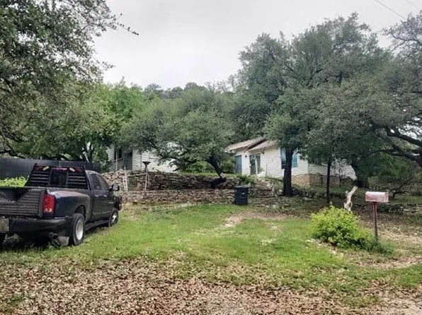 605 N 19th St, Junction, TX 76849