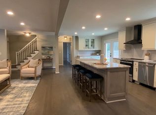 1120 Michaelwood Dr, Virginia Beach, VA 23452