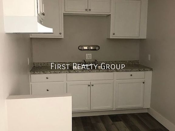 4th image of 5610 N Main St #204