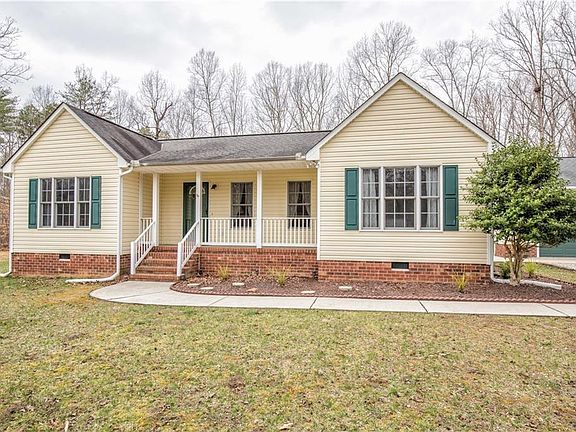 3rd image of 2983 Trenholm Woods Ln