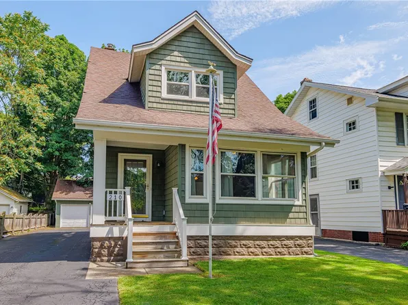 210 Laurelton Rd, Rochester, NY 14609