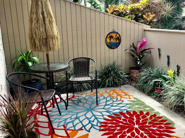 662 Bird Bay Dr W #68, Venice, FL 34285