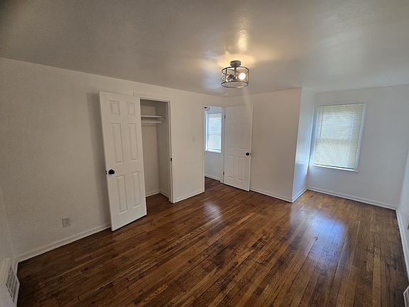 4th image of 15732 Meyers Rd