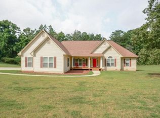 9311 Reinhardt College Pkwy, Waleska, GA 30183