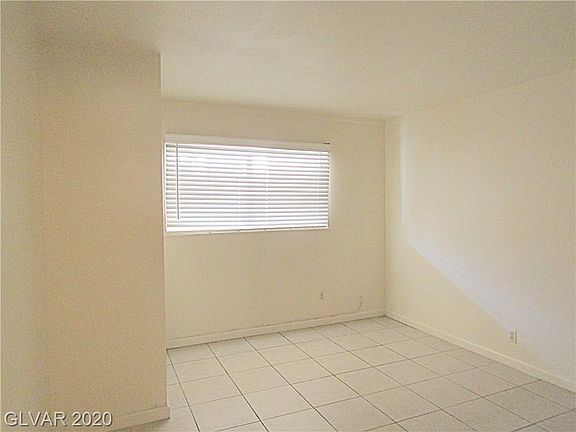 3rd image of 1904 Rexford Dr APT 7