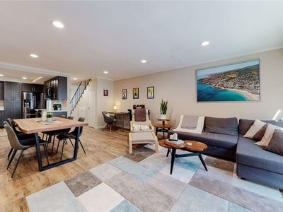 14802 Newport Ave APT 22A, Tustin, CA, 92780