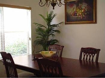 3rd image of 4507 Lake Lucerne Cir