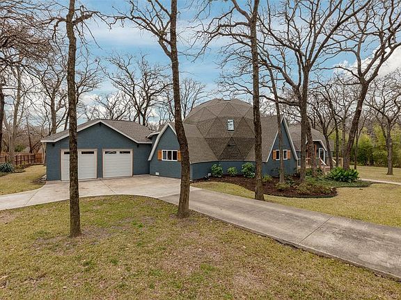 2nd image of 2130 Fawkes Ln