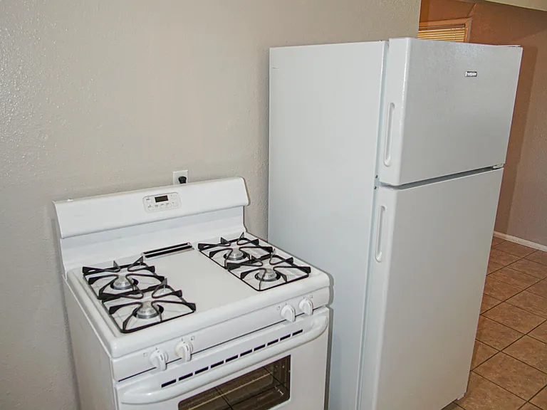 1317 Saint Johns Dr #6 — Photo 8