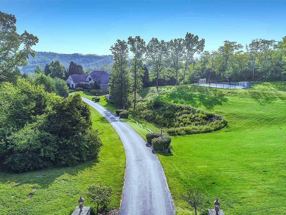 1st image of 6703 Shadowlawn Dr